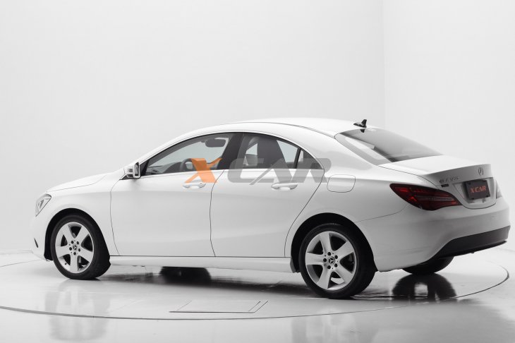 MERCEDES-BENZ CLA 180 1.6 CGI GASOLINA 7G-DCT 2018/2018