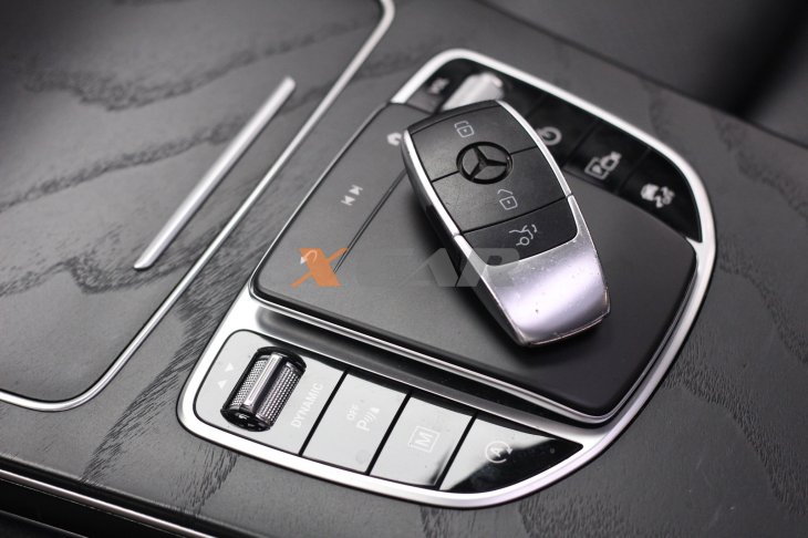 MERCEDES-BENZ GLC 220d 2.0 TURBO DIESEL ENDURO 9G-TRONIC 2019/2020