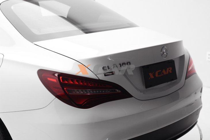MERCEDES-BENZ CLA 180 1.6 CGI GASOLINA 7G-DCT 2018/2018