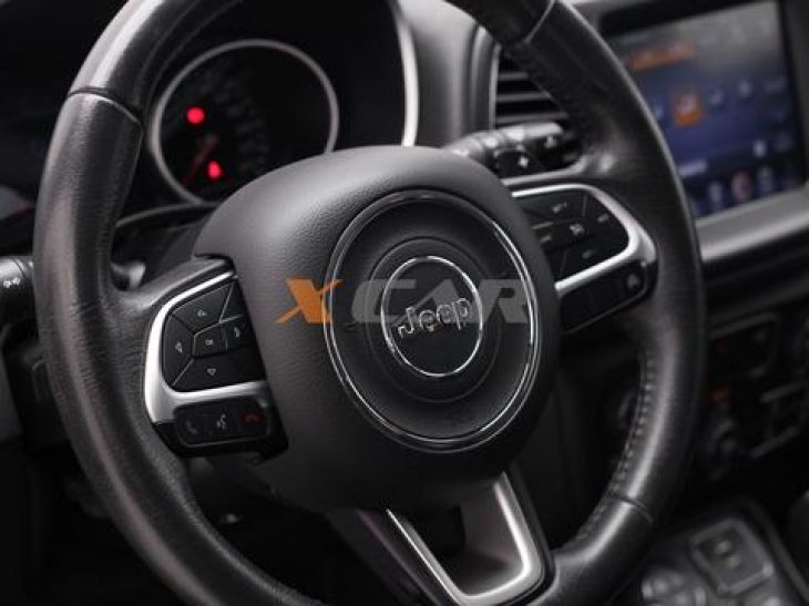 JEEP COMPASS COMPASS LONGITUDE 2.0 4x4 Dies. 16V Aut. 2016/2017