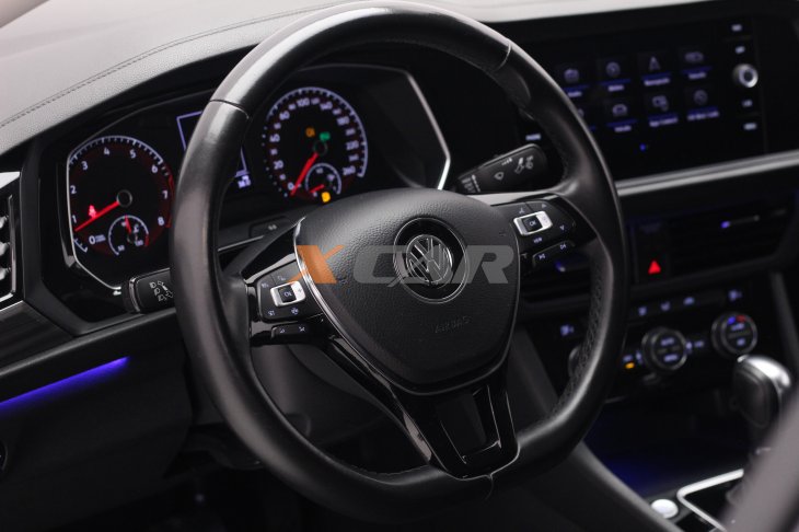 VOLKSWAGEN JETTA 1.4 250 TSI TOTAL FLEX COMFORTLINE TIPTRONIC 2018/2018
