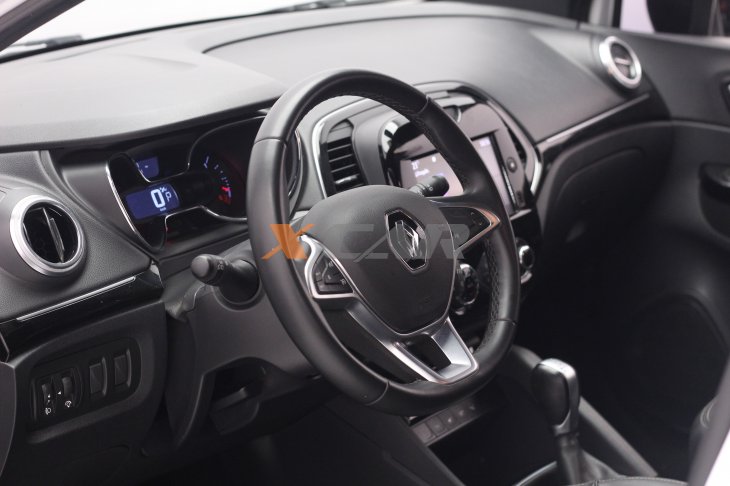 RENAULT CAPTUR 1.3 TCE FLEX INTENSE X-TRONIC 2021/2022