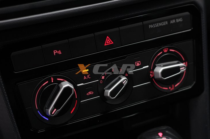 VOLKSWAGEN T-CROSS 1.0 200 TSI TOTAL FLEX AUTOMÁTICO 2020/2020