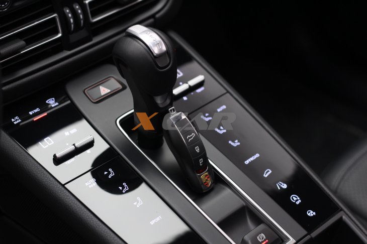 PORSCHE MACAN 2.0 16V GASOLINA 4P AUTOMÁTICO 2024/2024