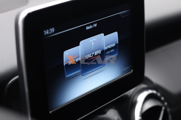 MERCEDES-BENZ CLA 180 1.6 CGI GASOLINA 7G-DCT 2018/2018