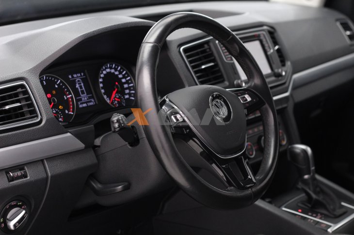 VOLKSWAGEN AMAROK 2.0 HIGHLINE 4X4 CD 16V TURBO INTERCOOLER DIESEL 4P AUTOMÁTICO 2017/2018