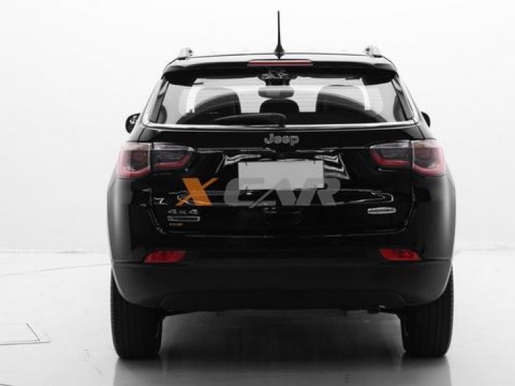 JEEP COMPASS COMPASS LONGITUDE 2.0 4x4 Dies. 16V Aut. 2016/2017