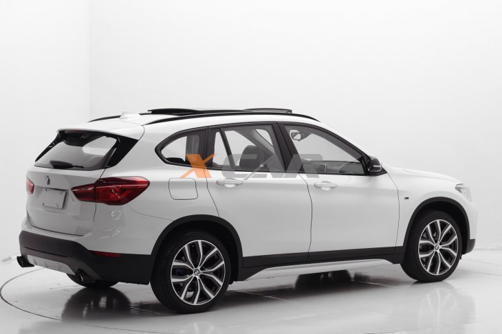 BMW X1 2.0 16V TURBO ACTIVEFLEX XDRIVE25I SPORT 4P AUTOMÁTICO 2017/2018