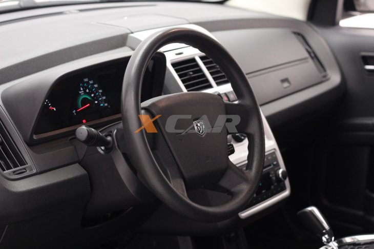 DODGE JOURNEY 2.7 SE V6 24V GASOLINA 4P AUTOMATICO 2010/2010