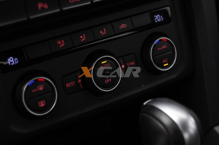 VOLKSWAGEN AMAROK 2.0 HIGHLINE 4X4 CD 16V TURBO INTERCOOLER DIESEL 4P AUTOMÁTICO 2017/2018