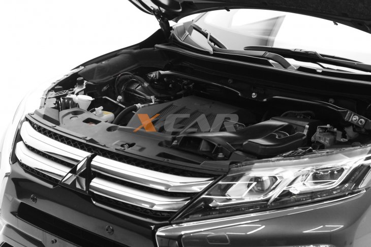MITSUBISHI ECLIPSE CROSS 1.5 MIVEC TURBO GASOLINA HPE-S CVT 2021/2022