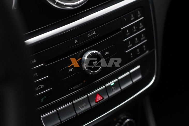 MERCEDES-BENZ CLA 180 1.6 CGI GASOLINA 7G-DCT 2018/2018